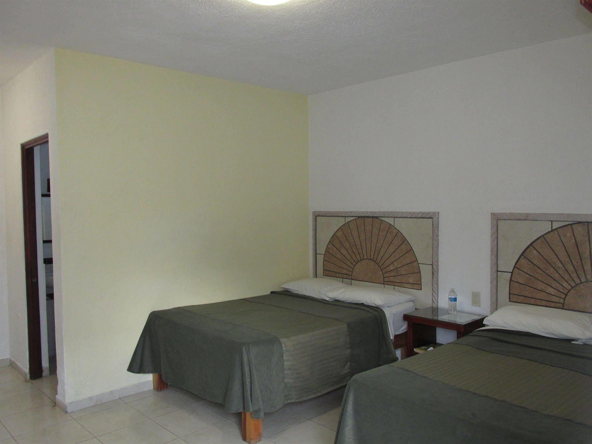 Hotel Albatros Palace Manzanillo Esterno foto